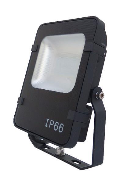 Professioneller 12W LED Scheinwerfer kaltweiss 5700K / IP66